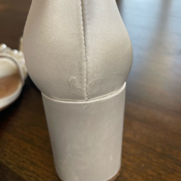 Bridal Beaded Heels 🕊️ - Picture 6 of 7